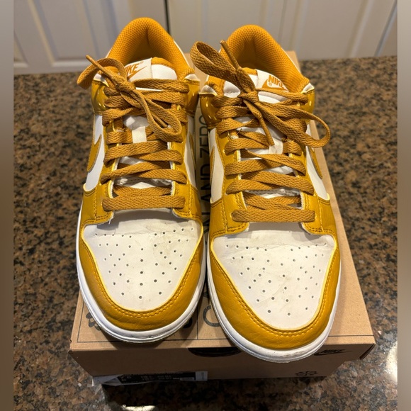 Nike Dunk Low Next Nature - Picture 3 of 10